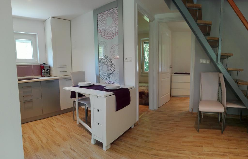 Judit Apartman Vonyarcvashegy Exterior photo